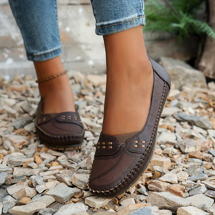 Neasa — Orthopedic Slip-ons