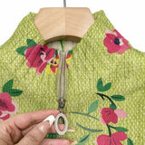 Lorraine — Green vest with floral pattern