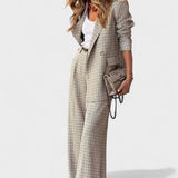 Nollaig — Elegant Outfit