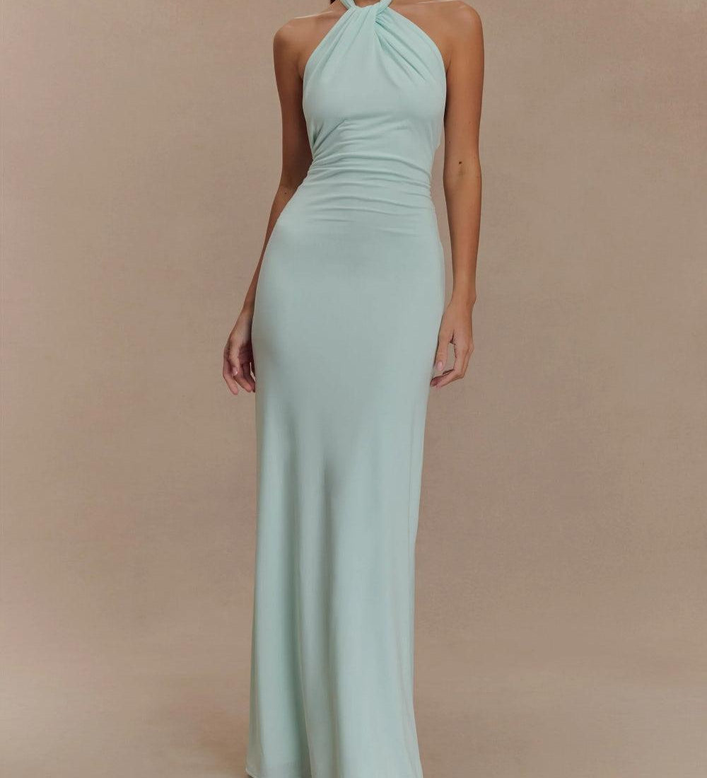 Doireann — Elegant Maxi Dress