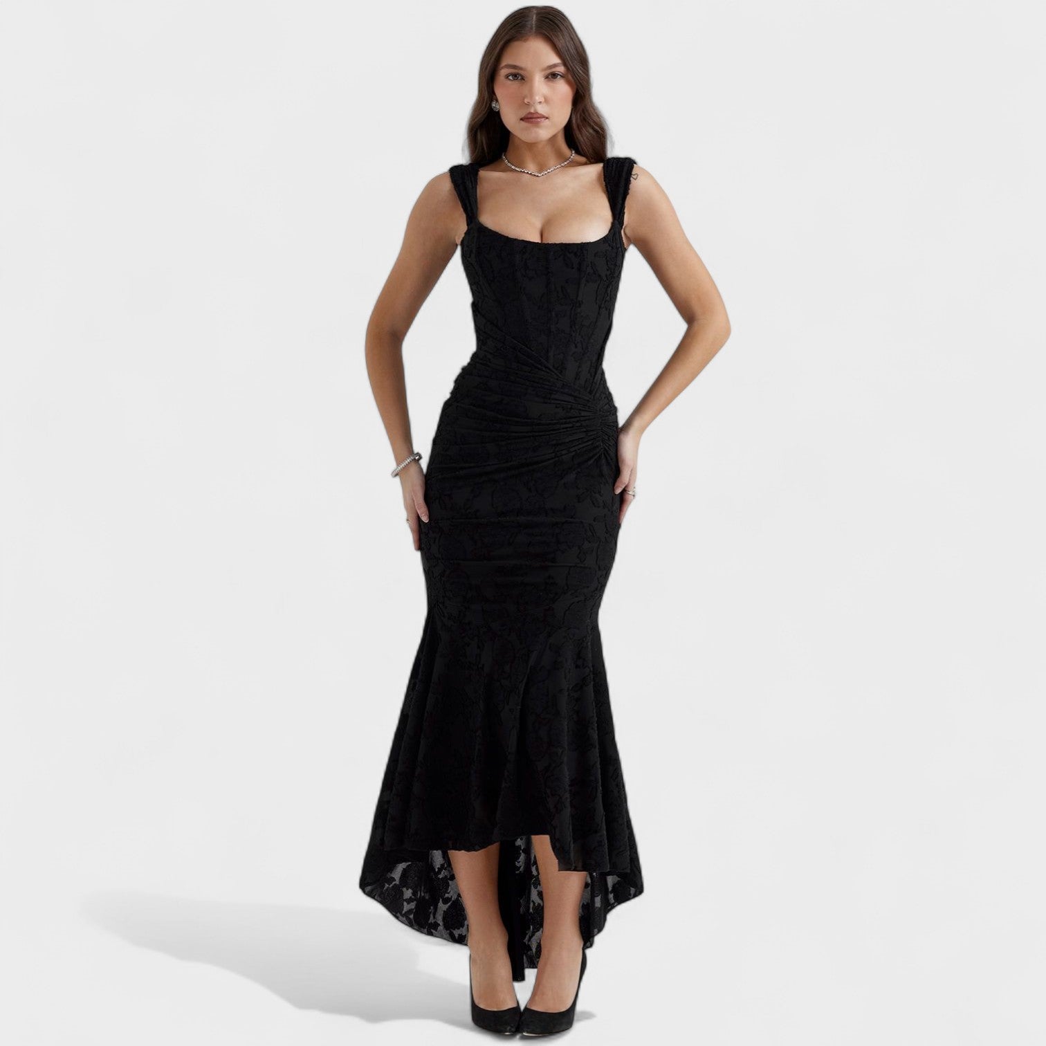 Caoimhe — Sculptural Silhouette Dress