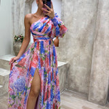 Ailbhe — Elegant and Flowing Dress