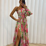 Ailbhe — Elegant and Flowing Dress