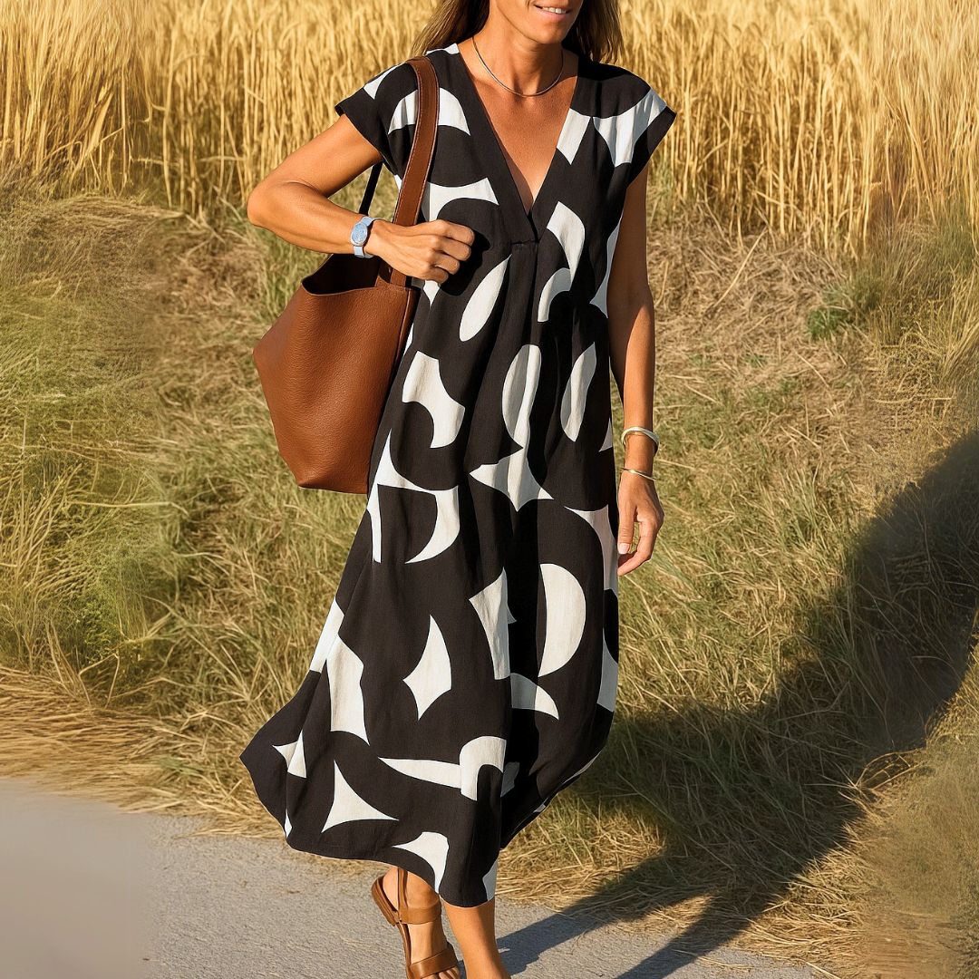 Muireann — Flowing dress with V-neck