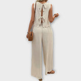 Donna — Vest with Petals and Trousers