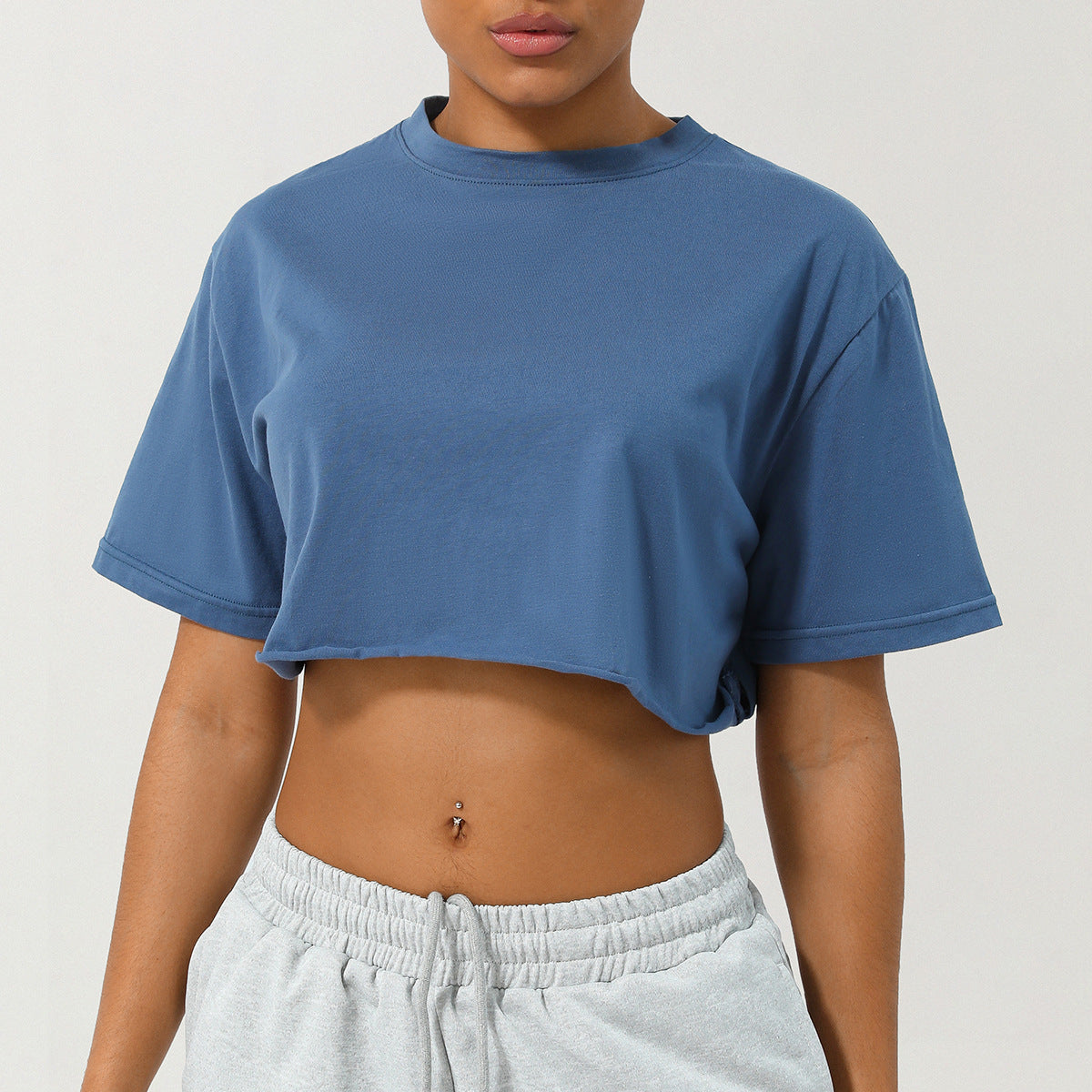 Eimear — Women Relaxed Fit Crop Tee