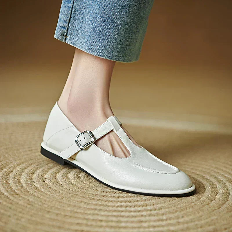 Saoirse — Low-Heeled Pumps
