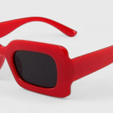 Eva — Sophisticated Sunglasses