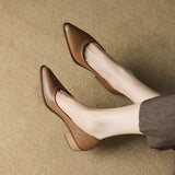 Joan — Mid-Heeled Shoes