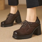 Amelia — Classic Pumps
