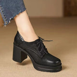 Amelia — Classic Pumps