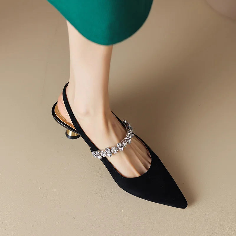 Jennifer — Elegant Pumps