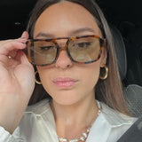Sinéad — Elegant Sunglasses