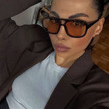 Sinéad — Elegant Sunglasses