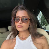 Sinéad — Elegant Sunglasses