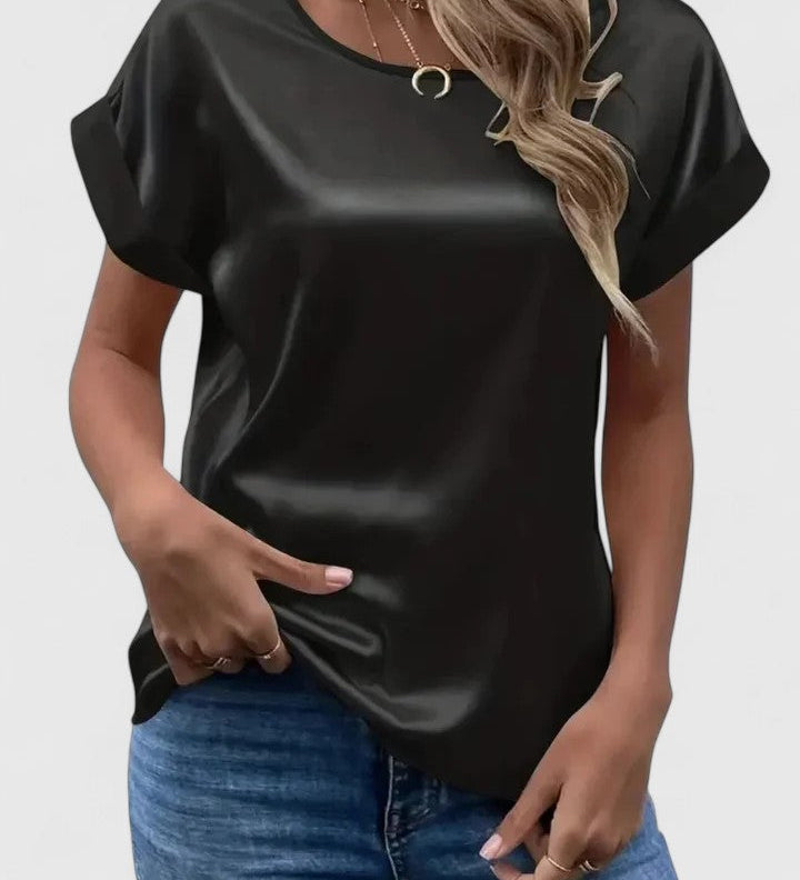 Sandra — Elegant Blouse