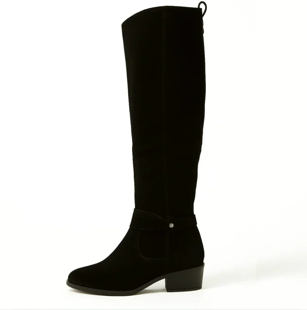 Saoirse — Orthopedic Boots