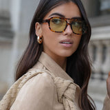 Sinéad — Elegant Sunglasses