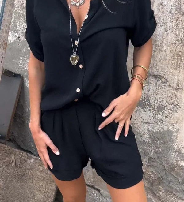 Amy — Airy Buttoned Set
