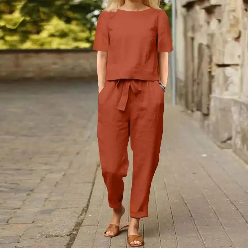 Katie — Chic Two-Piece Relax Set
