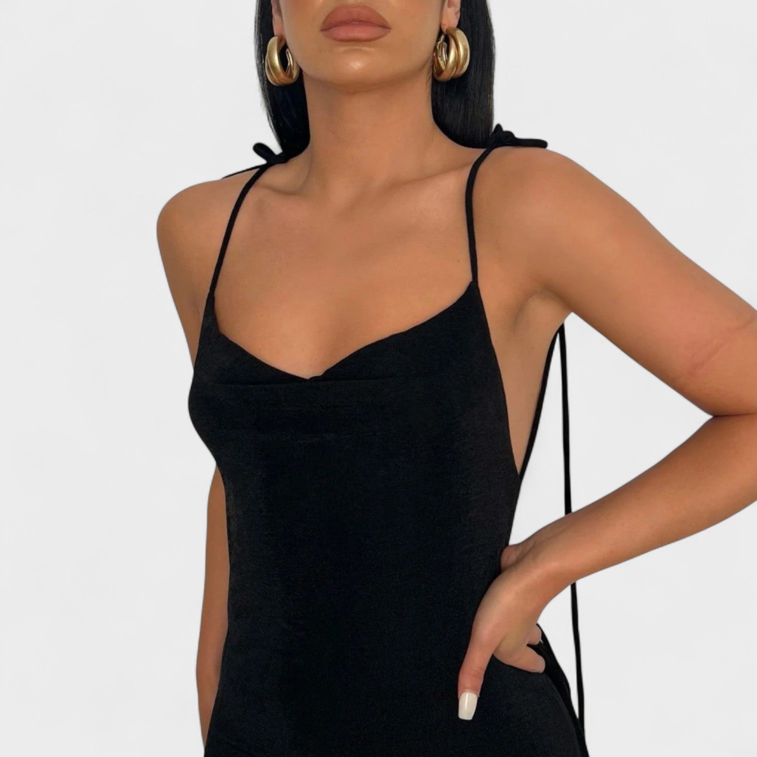 Lisa — The dress that celebrates curves