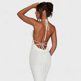 Lisa — The dress that celebrates curves