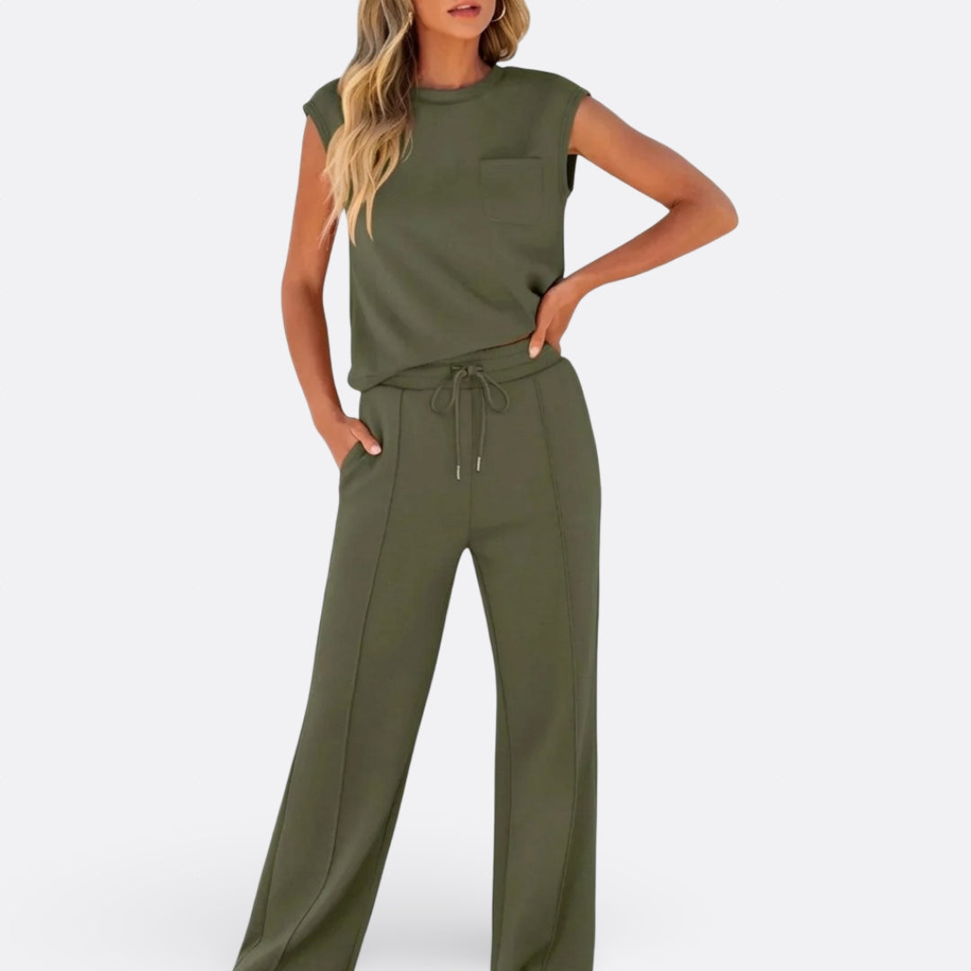 Amy — Casual Set in Soft Lounge Fabric